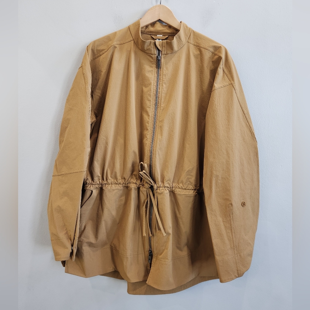 Lululemon Full Zip Cinch-Waist Stretch Shirt Jacket Khaki Brown Women's Large
